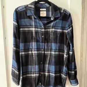 American Eagle flannel shirt size M Blue and Black plaid